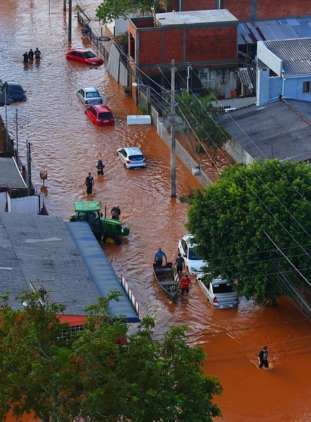 População Atingida pelas Enchentes